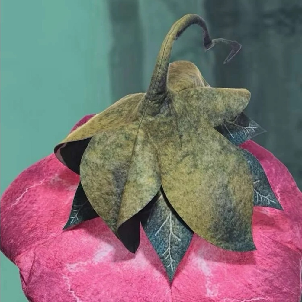 Fairy Flower Hat - Picture 9 of 9